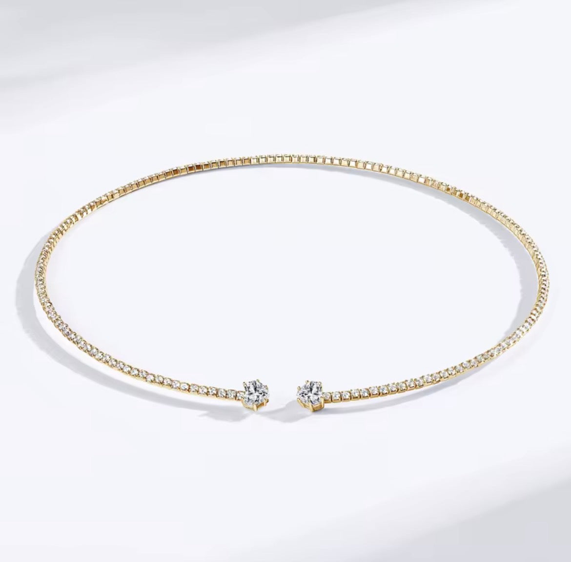 925 sterling zilveren moissanite liefdeshart choker ketting - vooraanzicht - Aylé Jewelry